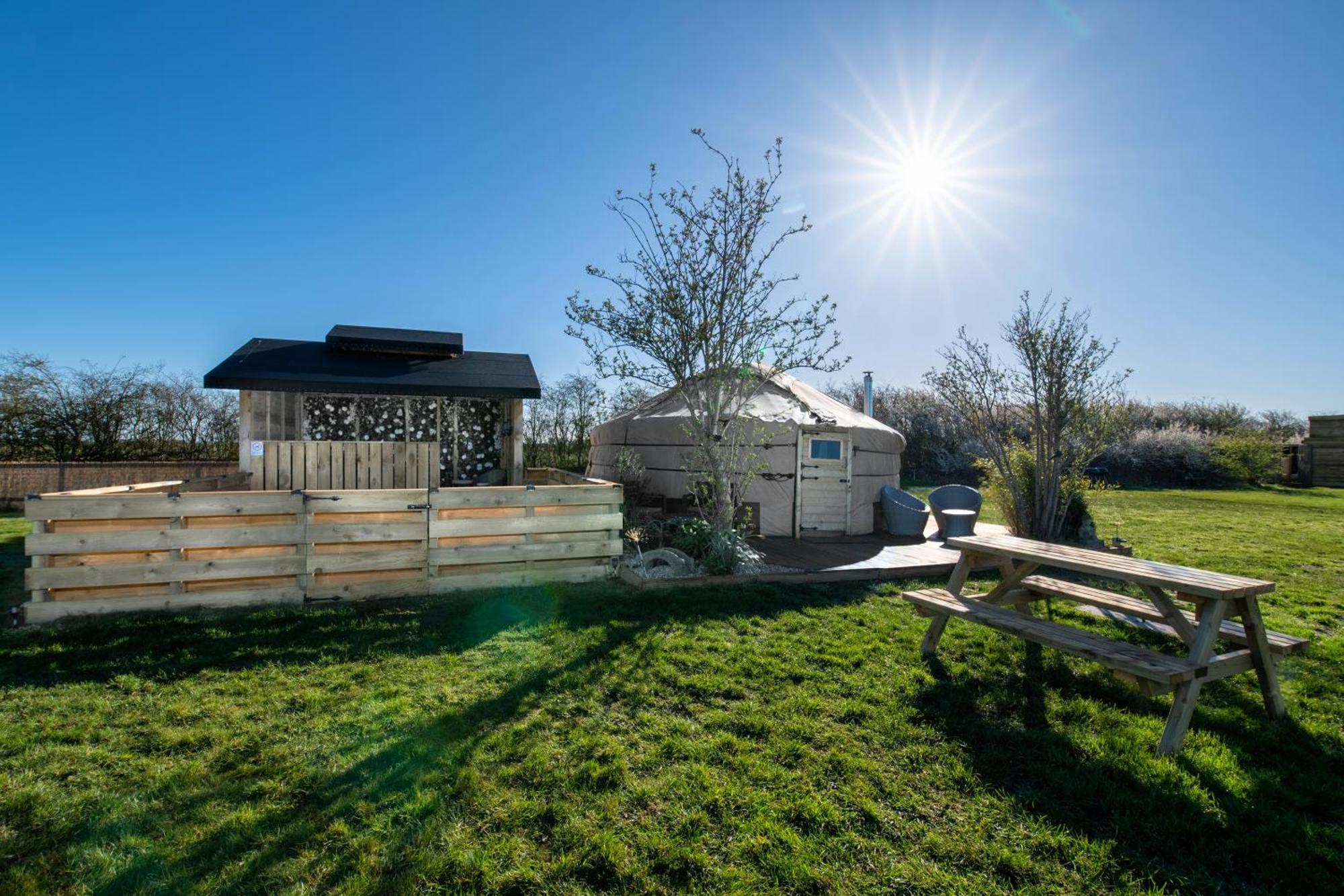 Lincoln Yurts Hotel Ngoại thất bức ảnh