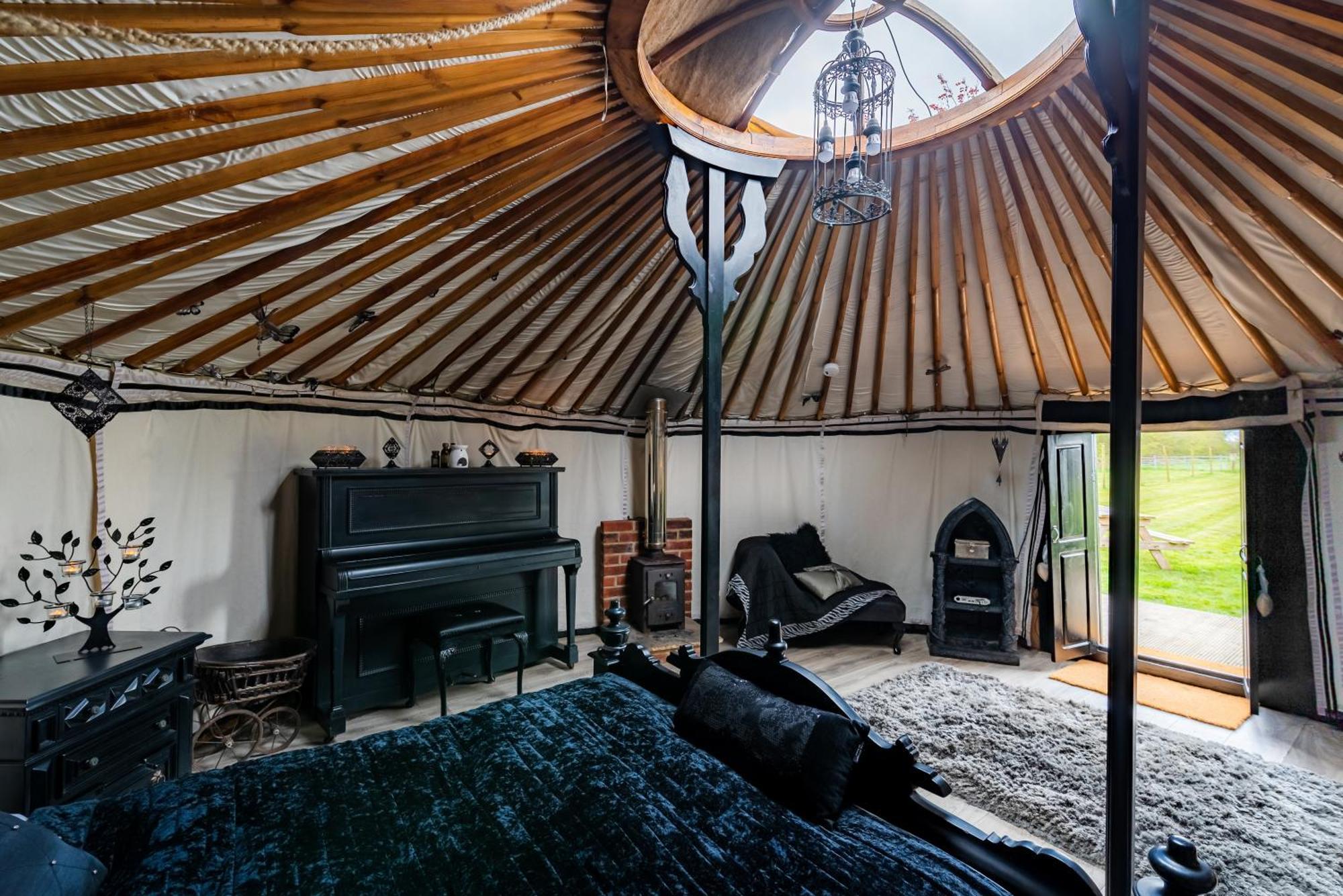 Lincoln Yurts Hotel Ngoại thất bức ảnh